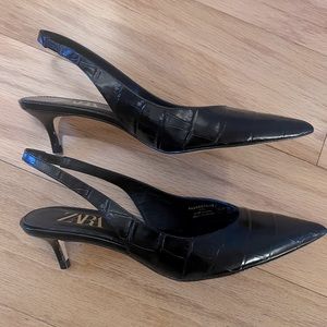 Never-worn Zara faux croc slingbacks - kitten heal, black, size 40